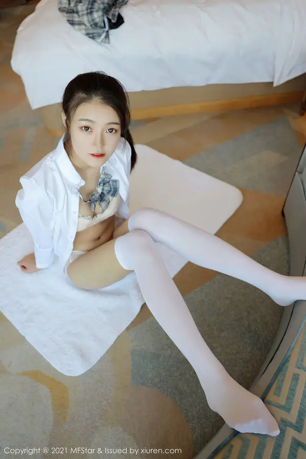Vol. 0448 Laura苏雨彤(41P)