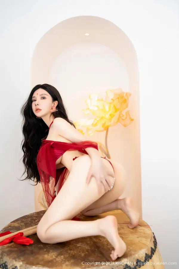 Vol. 0270 潘思沁(81P)
