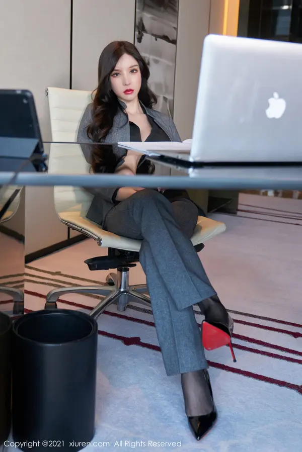 Vol. 03773 周于希Sandy(71P)