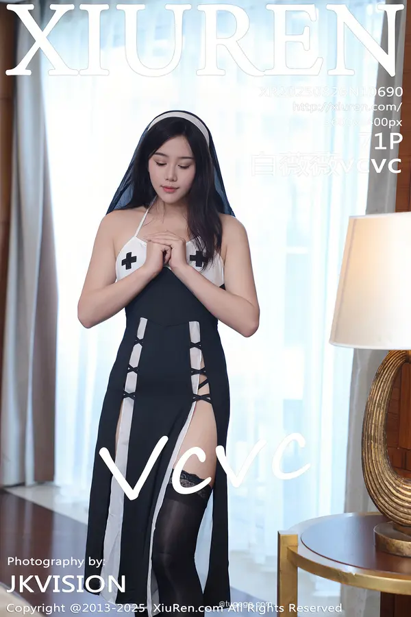 Vol. 10690 白薇薇vcvc(72P) 1/72