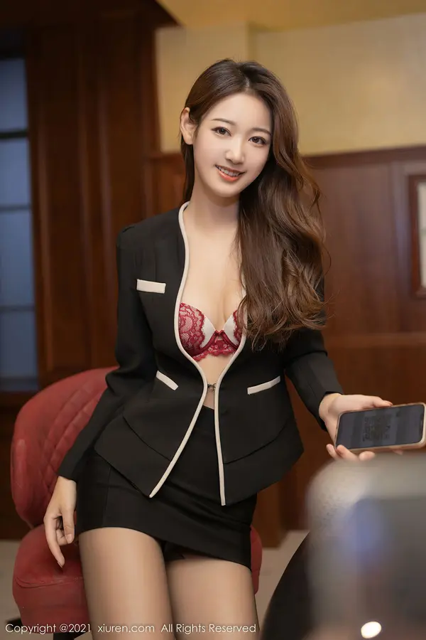 Vol. 04303 唐安琪(85P)
