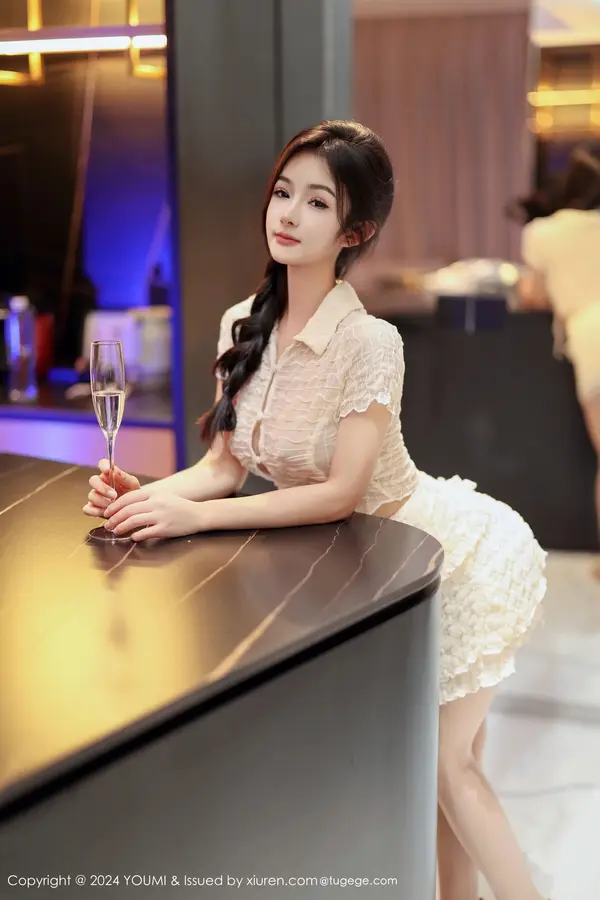 Vol. 1067 谭小灵(82P)