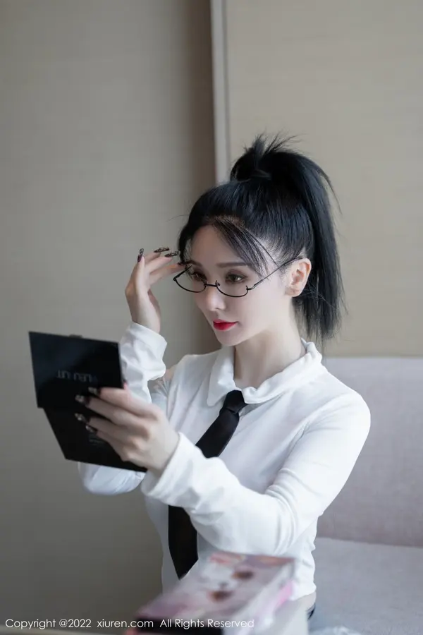 Vol. 05856 潘娇娇(119P)