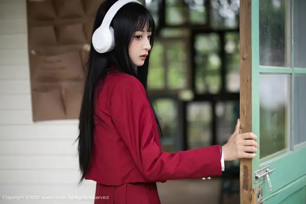 Vol. 10215 茂木希子(83P)