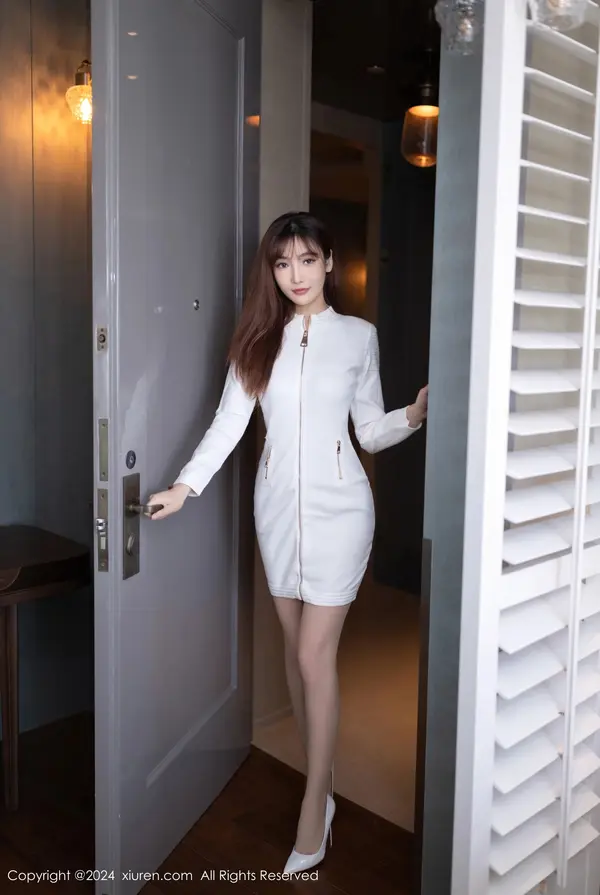 Vol. 08233 陆萱萱(80P)