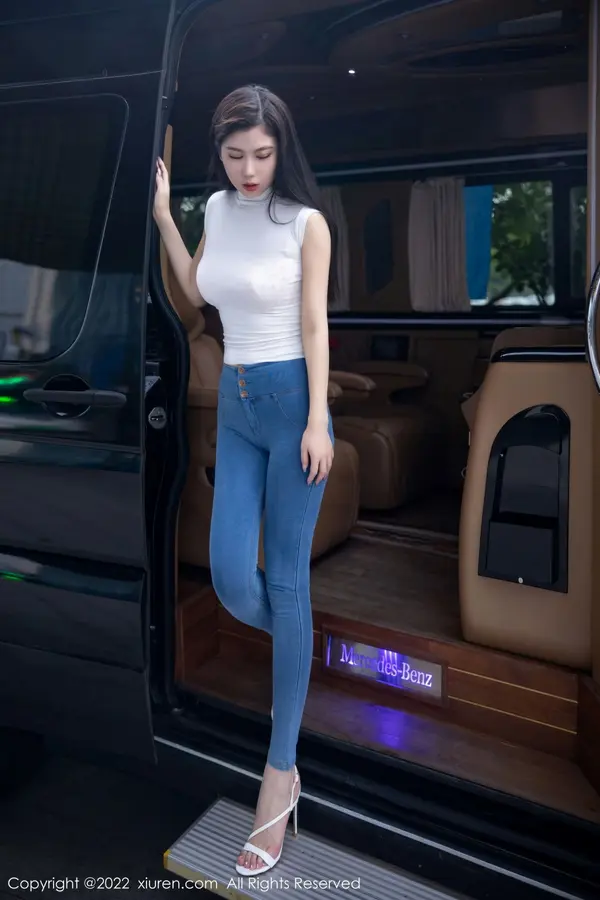 Vol. 05677 李雅柔182CM(85P)