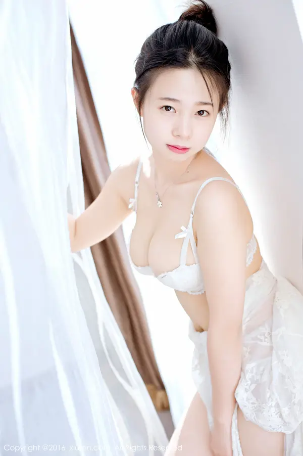 Vol. 00641 草莓zz(65P)
