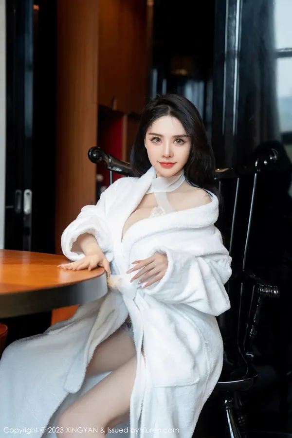 Vol. 0220 潘娇娇(77P)
