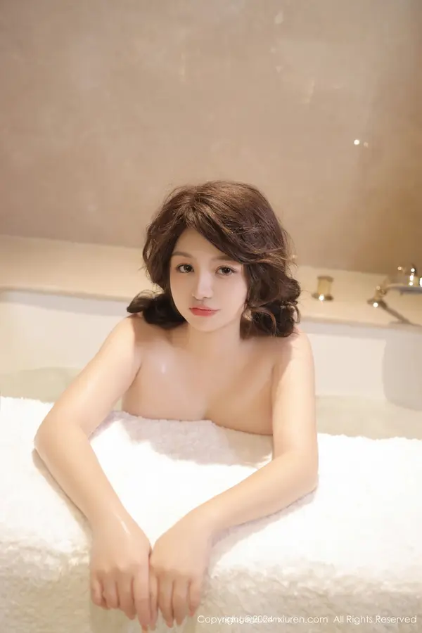 Vol. 08323 沈思怡(55P)