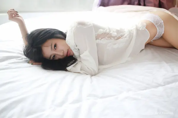 Vol. 00027 易欣viya(104P)