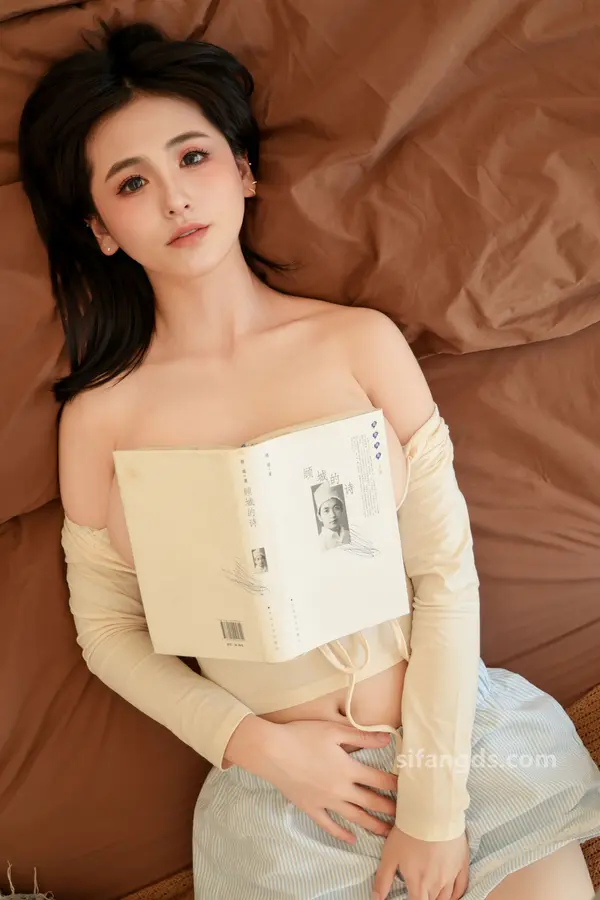 Vol. 9551 奶芙乔乔《私购流出》(86P + 1V)