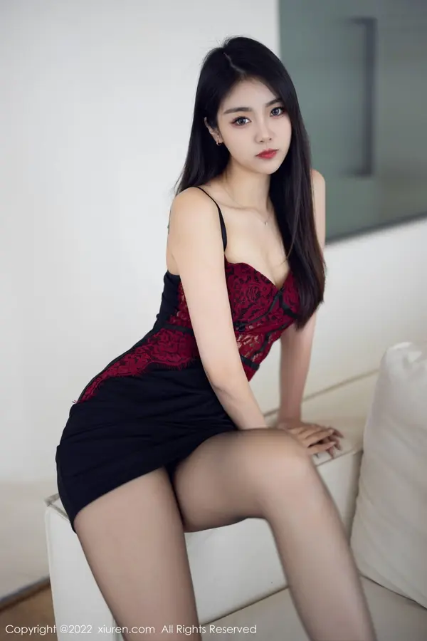 Vol. 05769 可乐Vicky(64P)