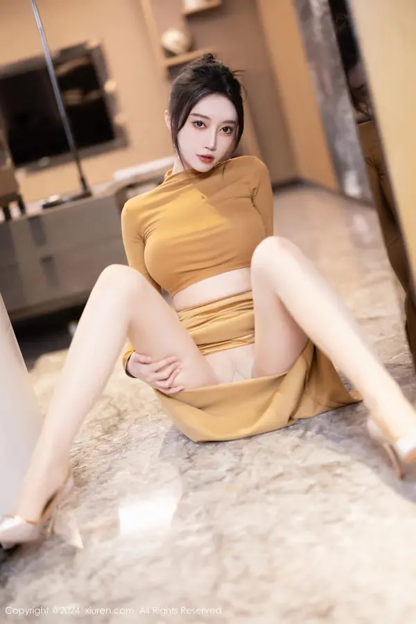 Vol. 08574 玥儿玥(82P)