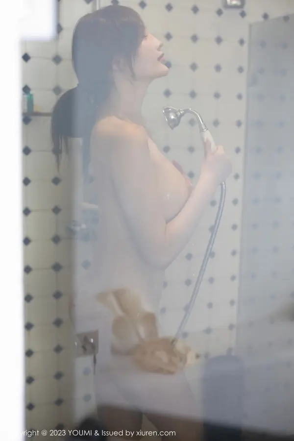 Vol. 0906 Carol周妍希(71P)