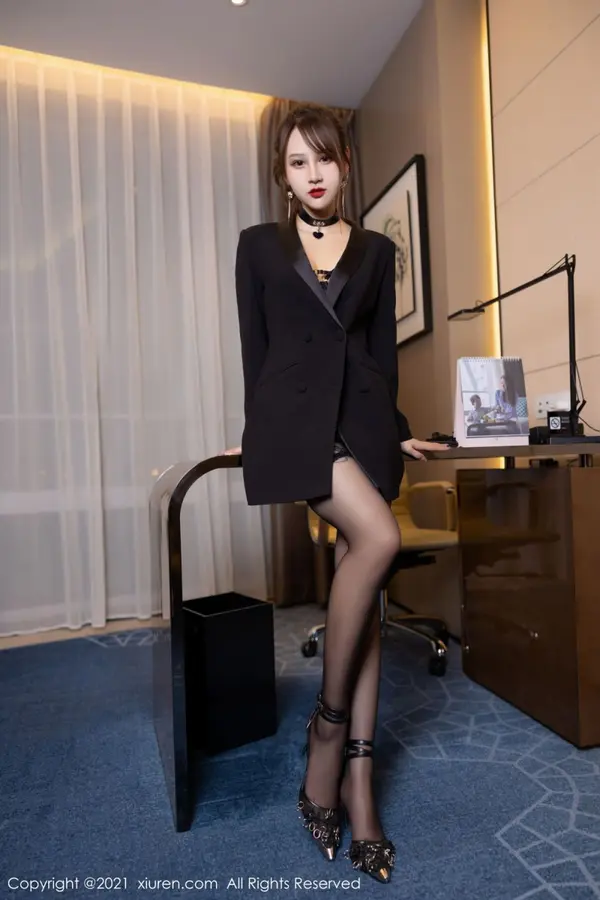 Vol. 04017 张欣欣(79P)