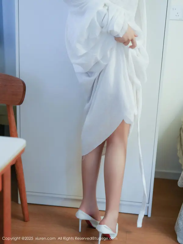 Vol. 10920 林悦溪儿(54P)