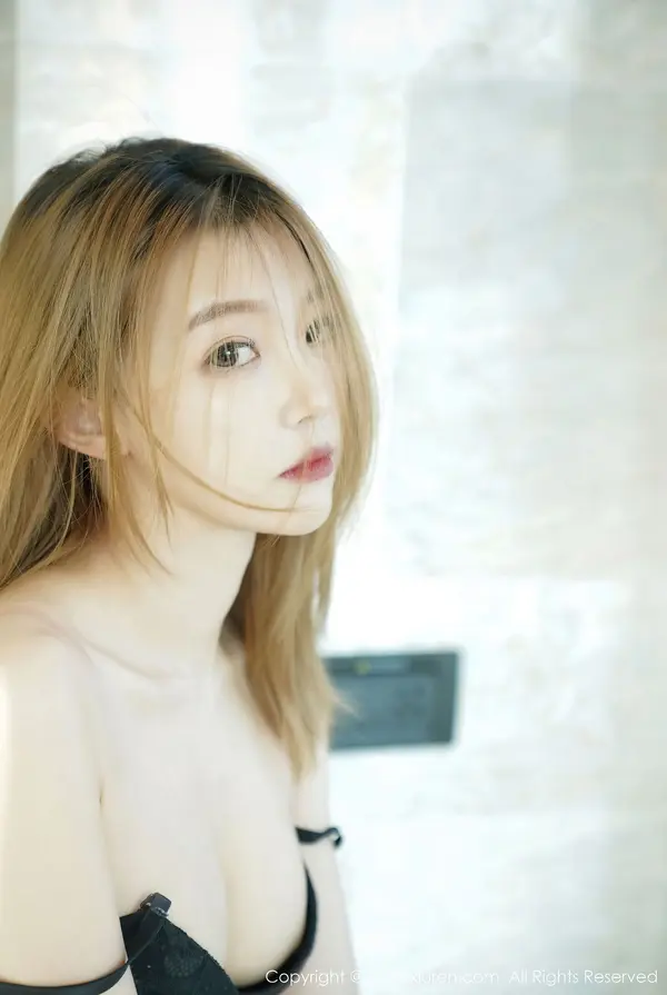 Vol. 02695 冯木木LRIS(78P)