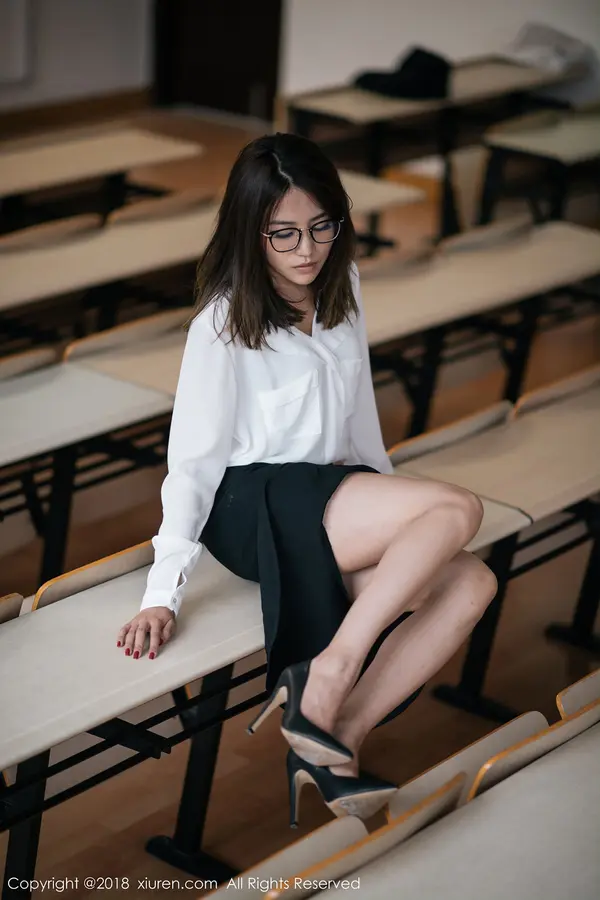 Vol. 01267 许诺Sabrina(45P)