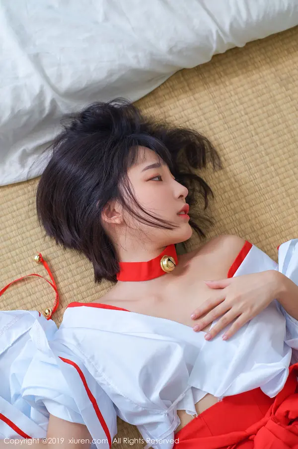 Vol. 01702 模特_卿卿(69P)