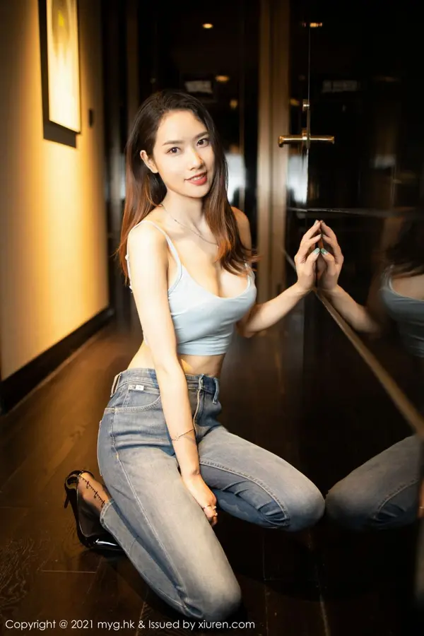 Vol. 0567 方子萱(45P) 1/45