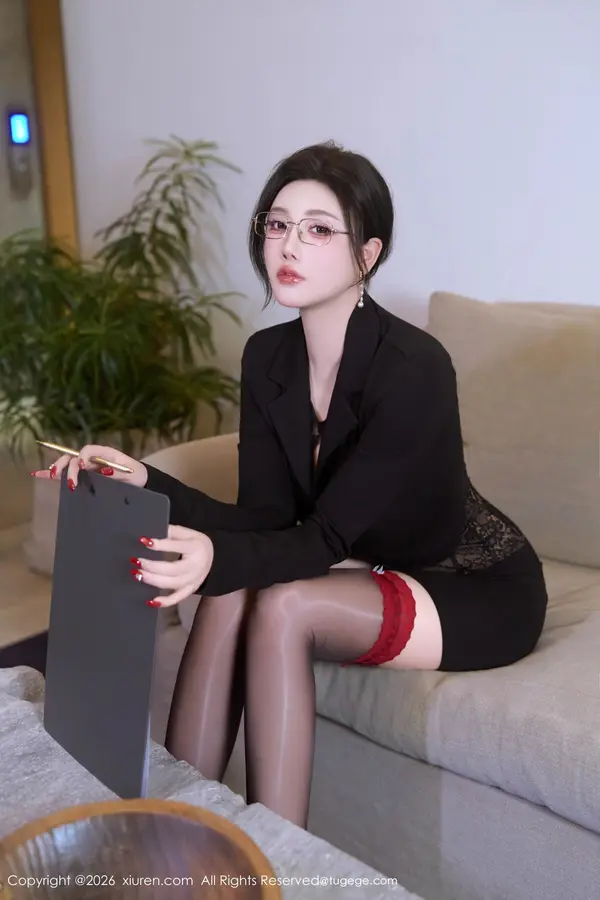 Vol. 11230 杨晨晨(76P)