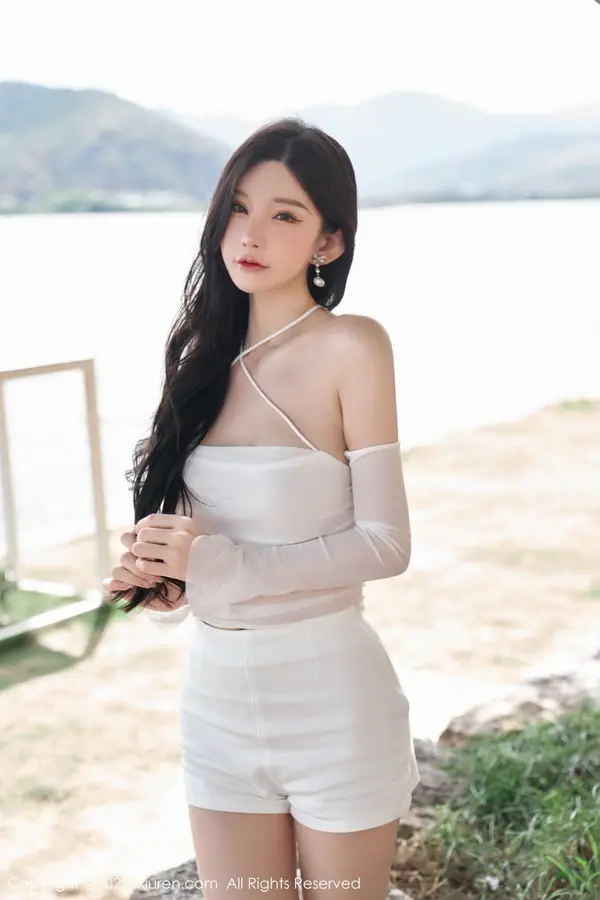 Vol. 05271 周于希Sally(90P)