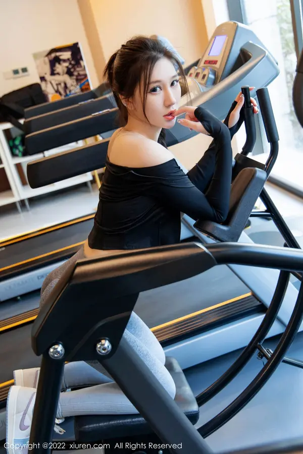 Vol. 04703 顾乔楠Cora(94P)