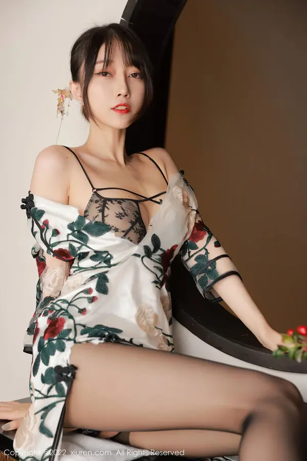 Vol. 05199 玥儿玥er(78P)