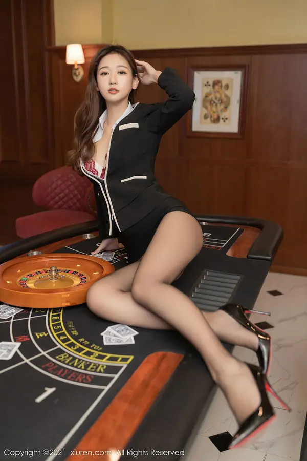 Vol. 04303 唐安琪(85P)