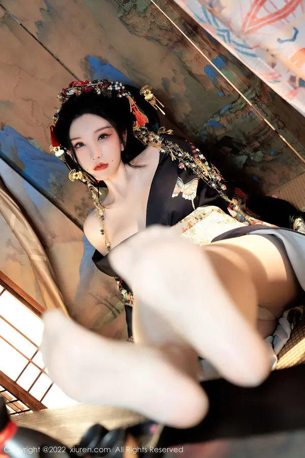 Vol. 05537 周于希Sally(81P)