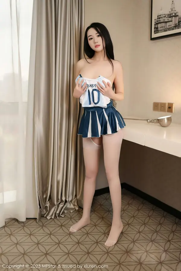 Vol. 0602 汐汐爱吃草莓(52P)