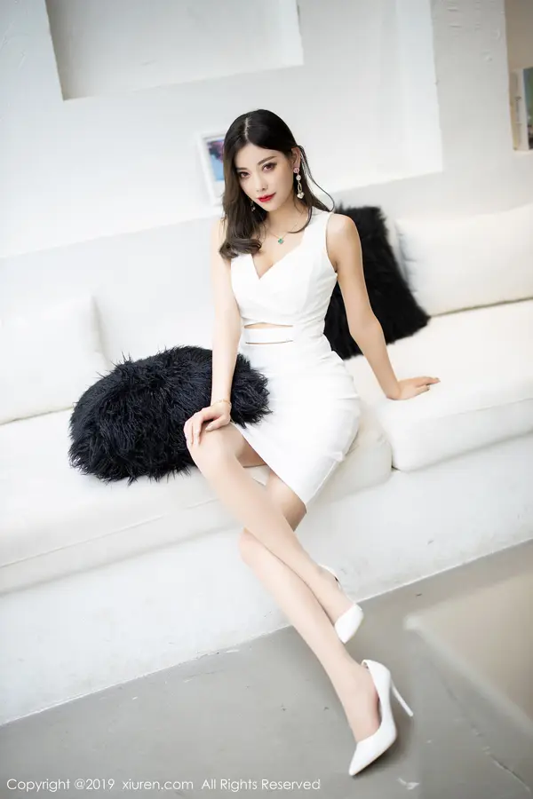 Vol. 01695 杨晨晨sugar(92P)