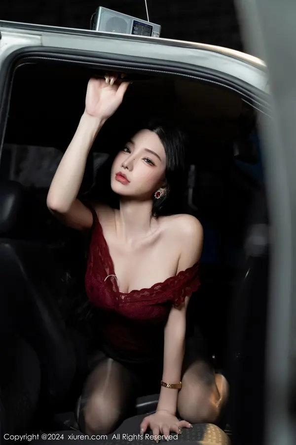 Vol. 07993 周于希Sally(94P)