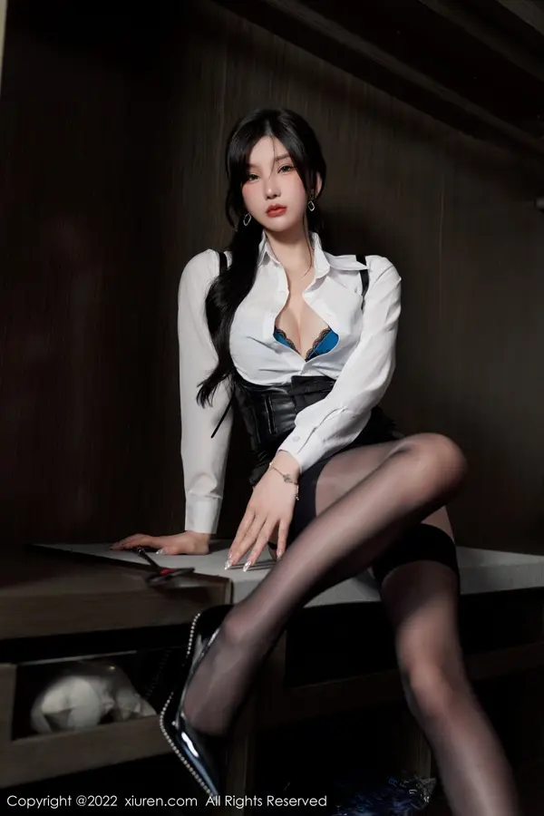 Vol. 05602 周于希Sally(91P)