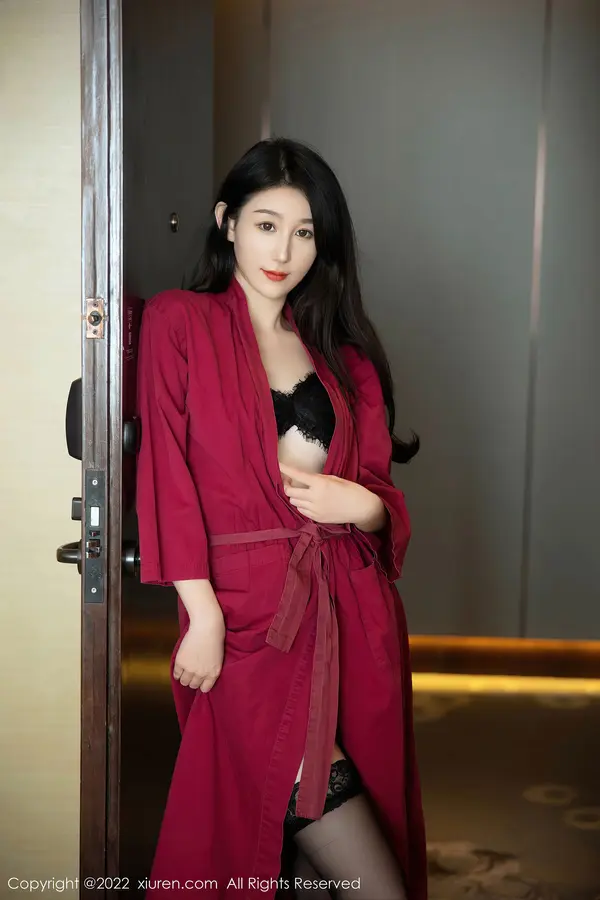 Vol. 05624 薇薇酱(81P)