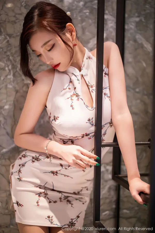 Vol. 02487 杨晨晨sugar(103P)