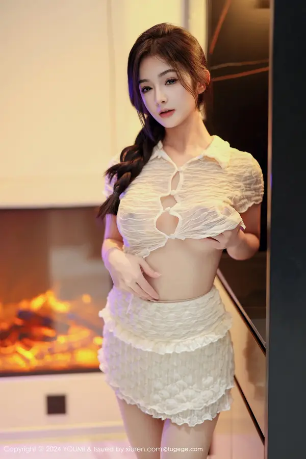 Vol. 1067 谭小灵(82P)