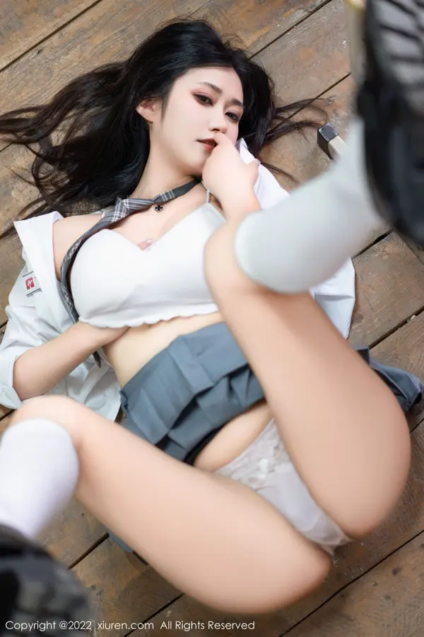 Vol. 05970 laura阿姣(100P)