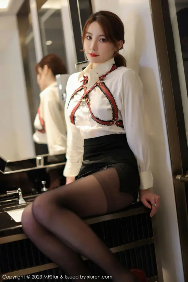 Vol. 0615 yoo优优(51P)