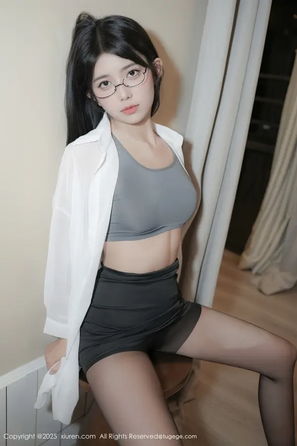 Vol. 10601 美少女@(52P)