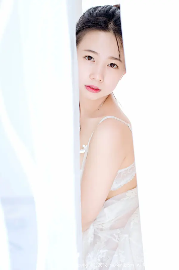 Vol. 00641 草莓zz(65P)