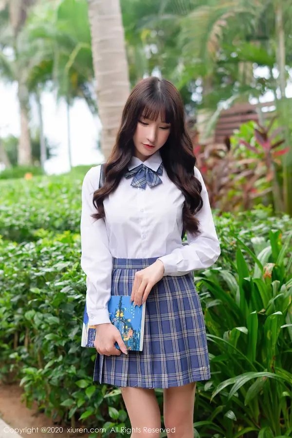 Vol. 02290 周于希Sandy(68P)