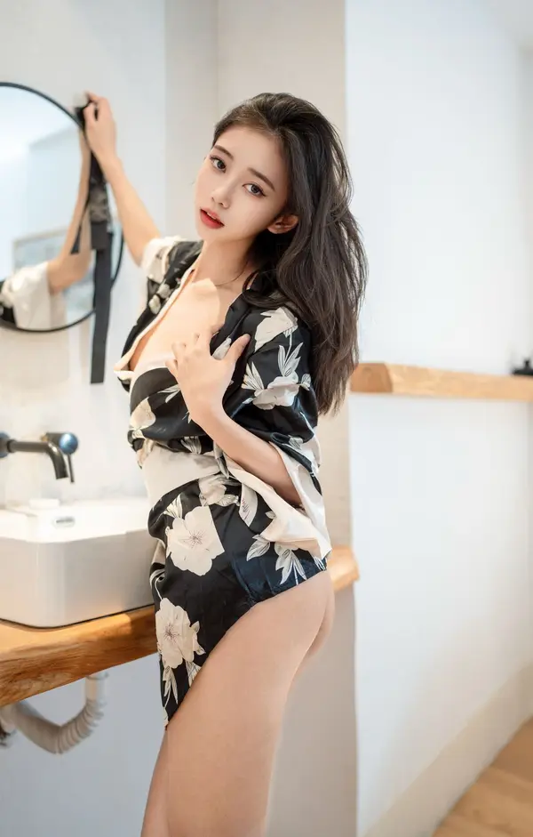 Vol. 0383 时安安《私购流出》(90P)