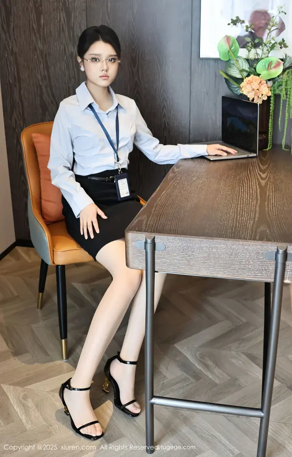 Vol. 10674 糯梨子(61P)