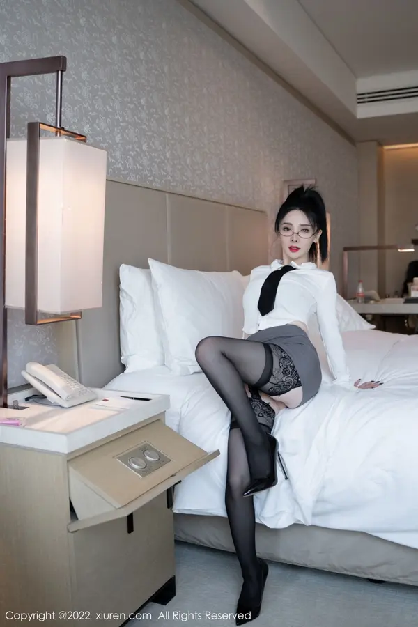 Vol. 05856 潘娇娇(119P)