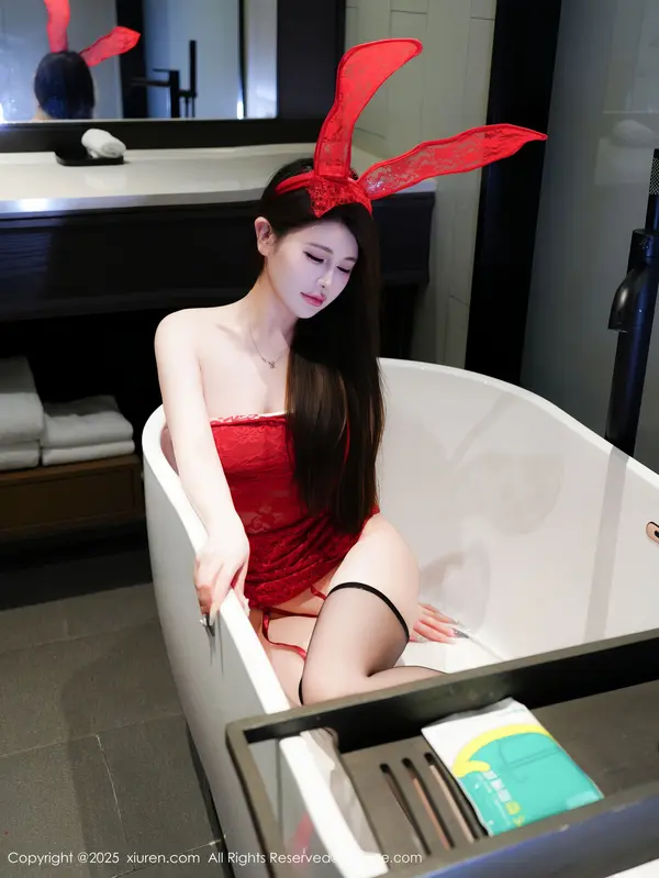 Vol. 10907 甜妮(74P)