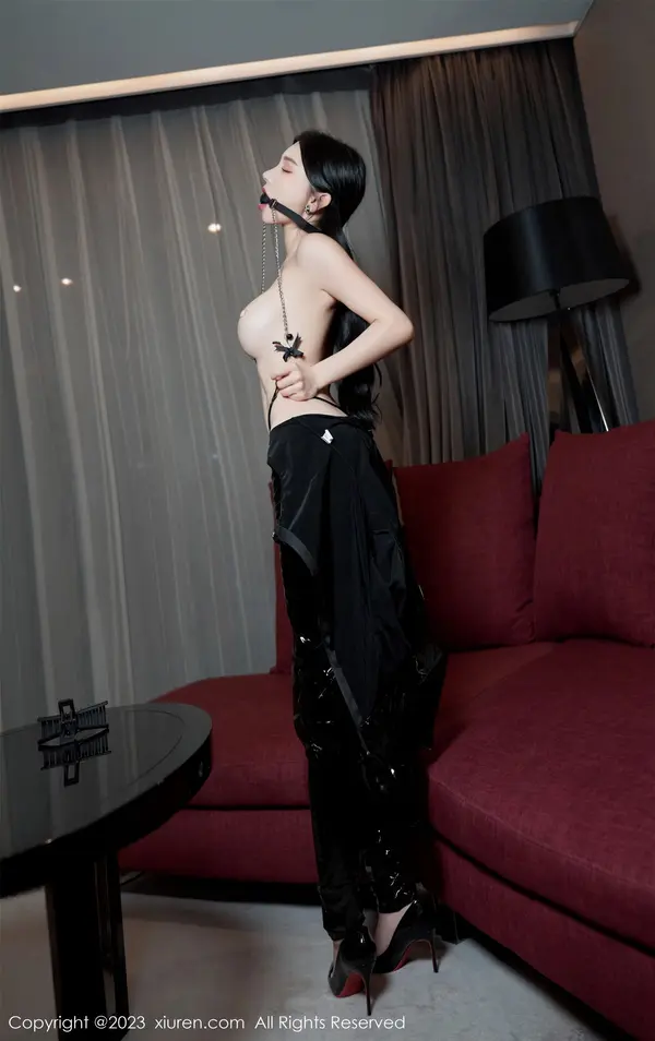 Vol. 07856 周于希Sandy(114P)