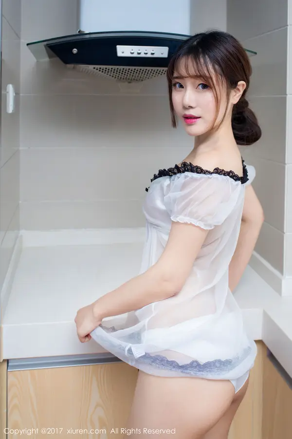 Vol. 00678 兜豆靓Youlina(56P)