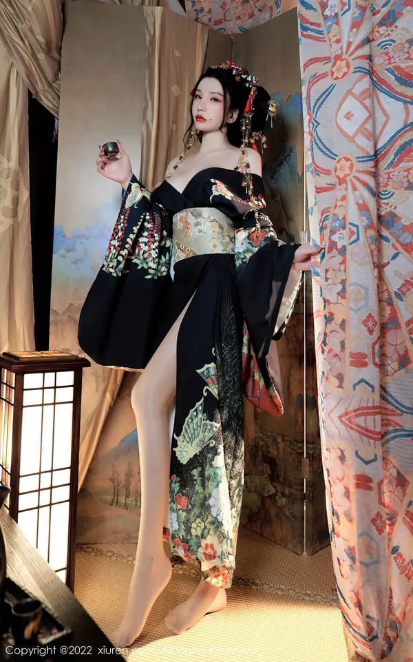 Vol. 05537 周于希Sally(81P)