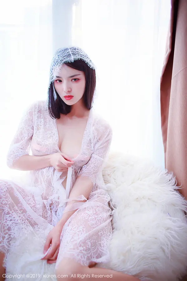 Vol. 01715 金静熙(51P)